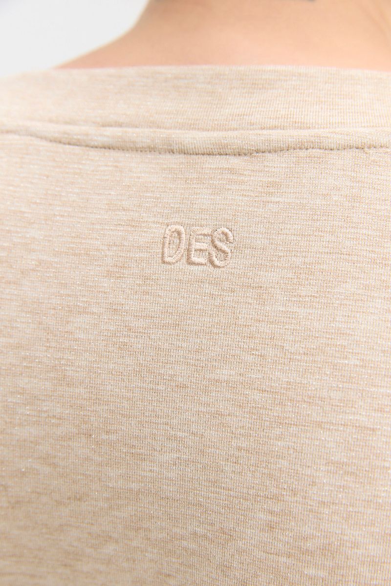 REMERA V NECK NIKKI