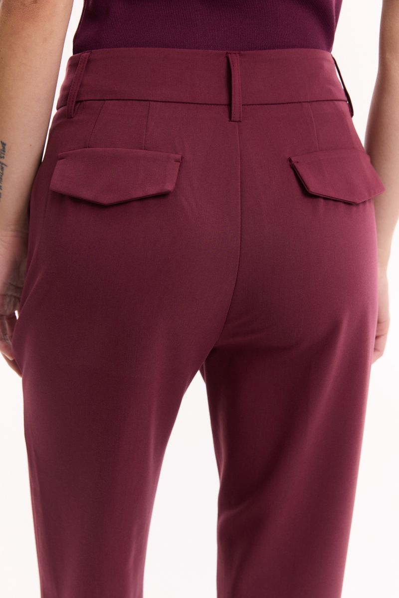 PANTALON CAPRI ESENCIAL